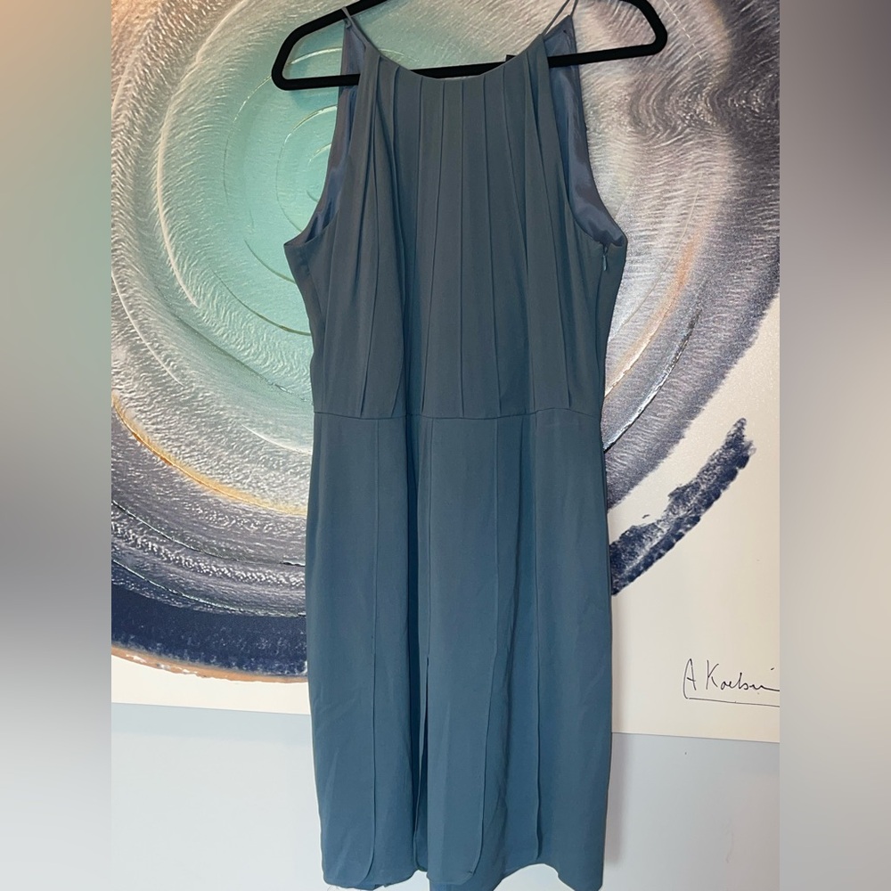 Elegant Blue Sleeveless Dress w/gorgeous pleating on top & bottom. Light weight.